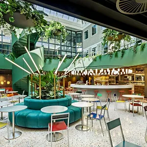 Отель The Florian Amsterdam Airport, Worldhotels Crafted